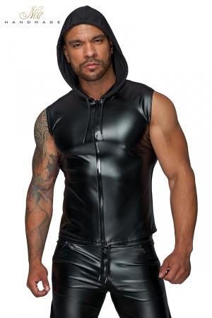 Veste à capuche sans manche en powerwetlook extensible, avec un double zip devant.