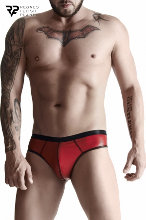 Slip sexy en tissu wetlook brillant rouge aux coutures renforcées fabriqué par la marque Européenne Regnes Fetish.