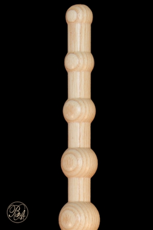 Superbe sextoy anal en bois, de fabrication française, pour épicuriens et amateurs de beaux objets.